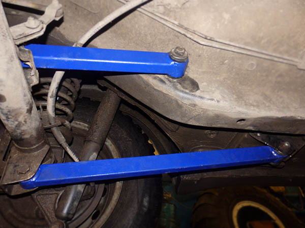 Тяги продольные верхние LADA 4x4, Chevrolet Niva, LADA Urban,лифт 50мм