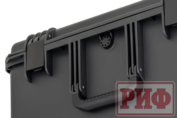 Кейс защитный ударопрочный РИФ 625x500x366  мм на колесах с телескопической ручкой Кейс защитный ударопрочный РИФ 625x500x366  мм на колесах с телескопической ручкой