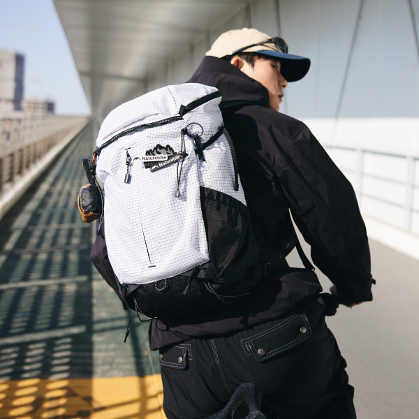 Рюкзак туристический Naturehike Helium Series 25 л, белый