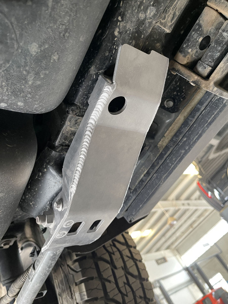 Защита Falcon нижнего продольного рычага заднего моста TANK 300, алюминиевая, 5 мм (комплект - правая/левая)