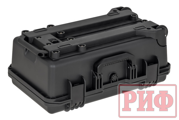 Кейс защитный ударопрочный РИФ 551x358x226 мм на колесах с телескопической ручкой Кейс защитный ударопрочный РИФ 551x358x226 мм на колесах с телескопической ручкой