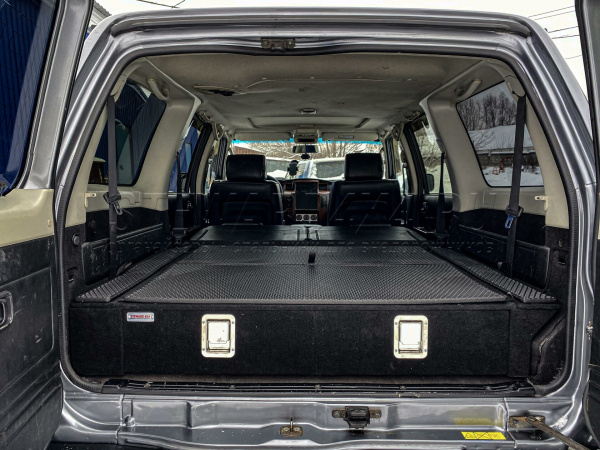 Органайзер "Премиум" для Nissan Patrol Y61