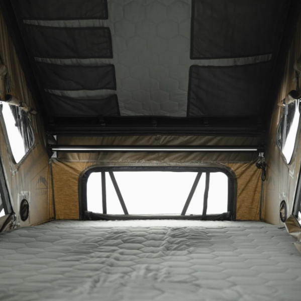 Палатка на крышу автомобиля Wild Land NEO-FRONTIER 130 / TITAN