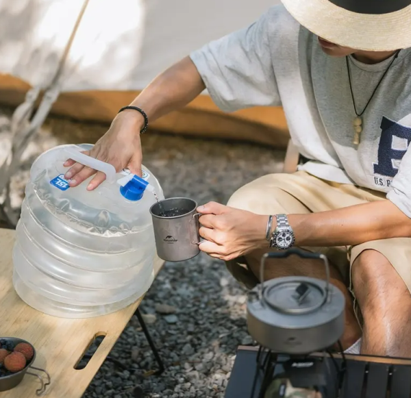 4 Канистра Naturehike складная 5 л. для непитьевой воды