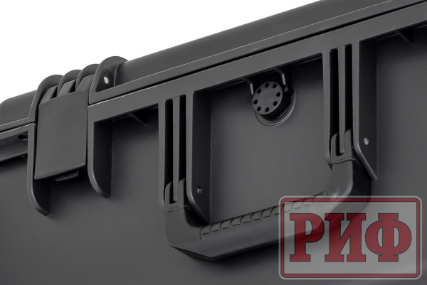 Кейс защитный ударопрочный РИФ 625x500x297 мм на колесах с телескопической ручкой Кейс защитный ударопрочный РИФ 625x500x297 мм на колесах с телескопической ручкой