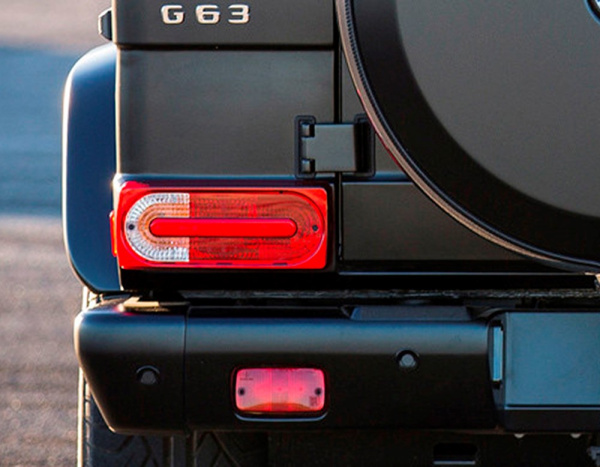 Фонарь задний УАЗ НЕОНОВЫЙ (тюнинг под Mercedes-Benz G-класс)