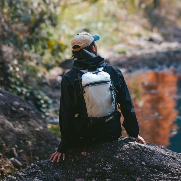 Рюкзак туристический Naturehike Hydrogen 15 л, белый